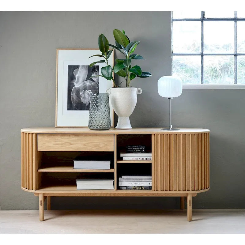 Aparador moderno de mediados de siglo con puertas corredizas redondeadas, 63W, natural - 18W x 63L x 29H