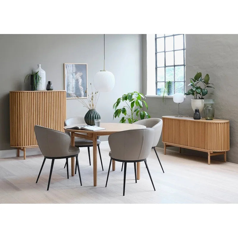 Aparador moderno de mediados de siglo con puertas corredizas redondeadas, 63W, natural - 18W x 63L x 29H